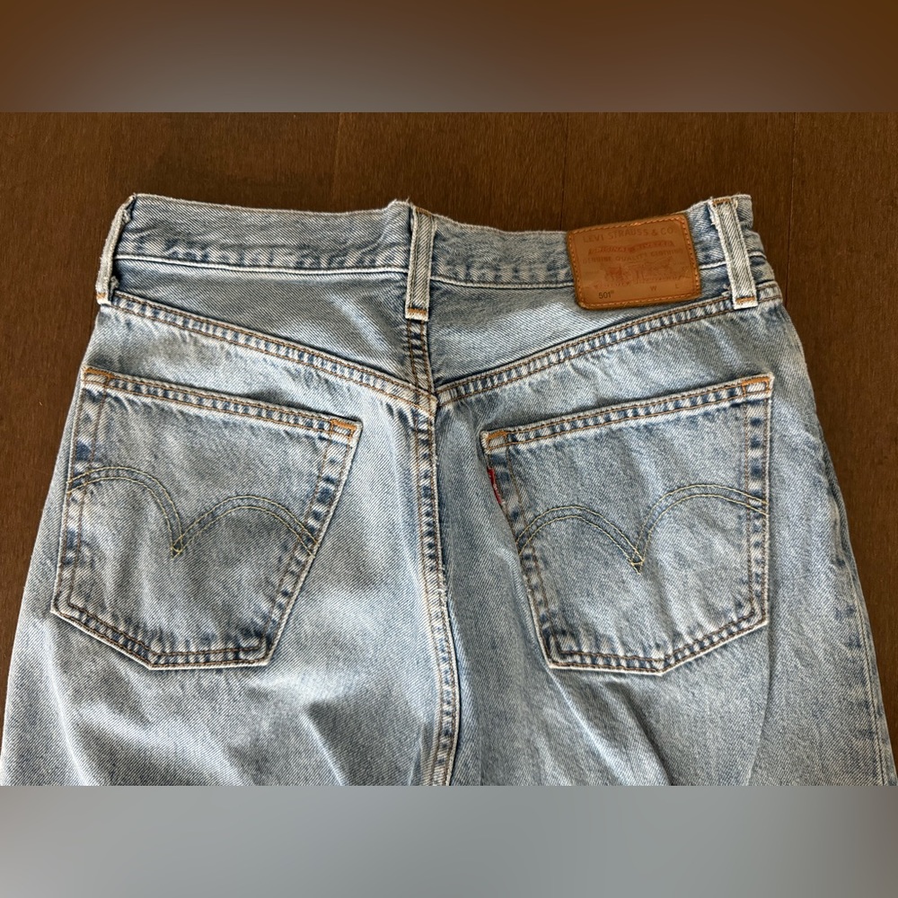 Levi’s 501 High Waist Straight Leg Jeans